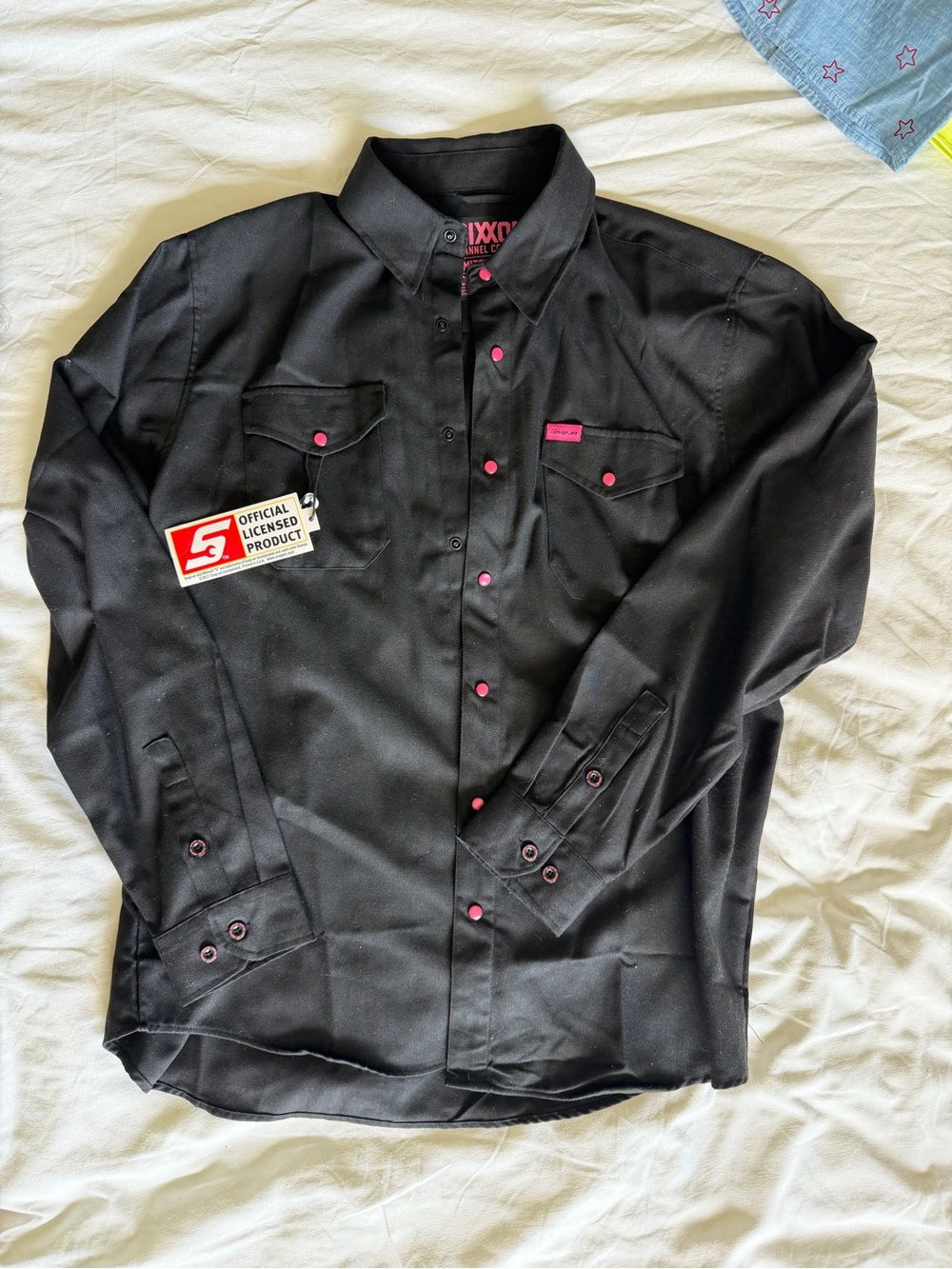 NWT🤘DIXXON Limited Edition🔧Black Button-Down Shirt with Pink Accents